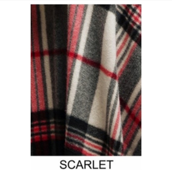 Host pick!! 🥳 Scarlet A Girl Thing Ruana Cardigan Drape Poncho Shawl - Picture 5 of 6